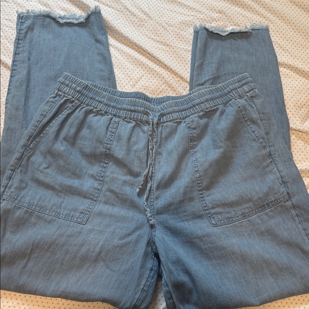 Beachlunchlounge Light Blue Pants